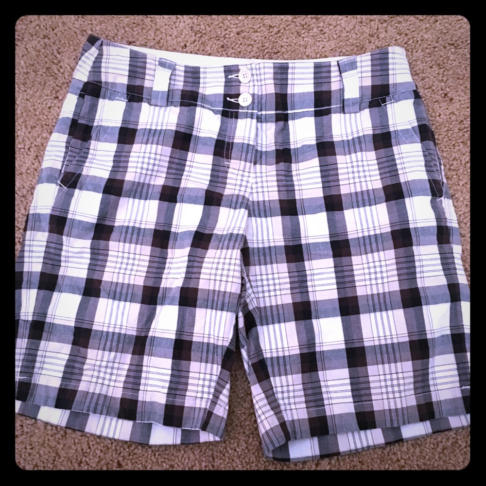 NY&CO Women’s sz6 plaid shorts EUC